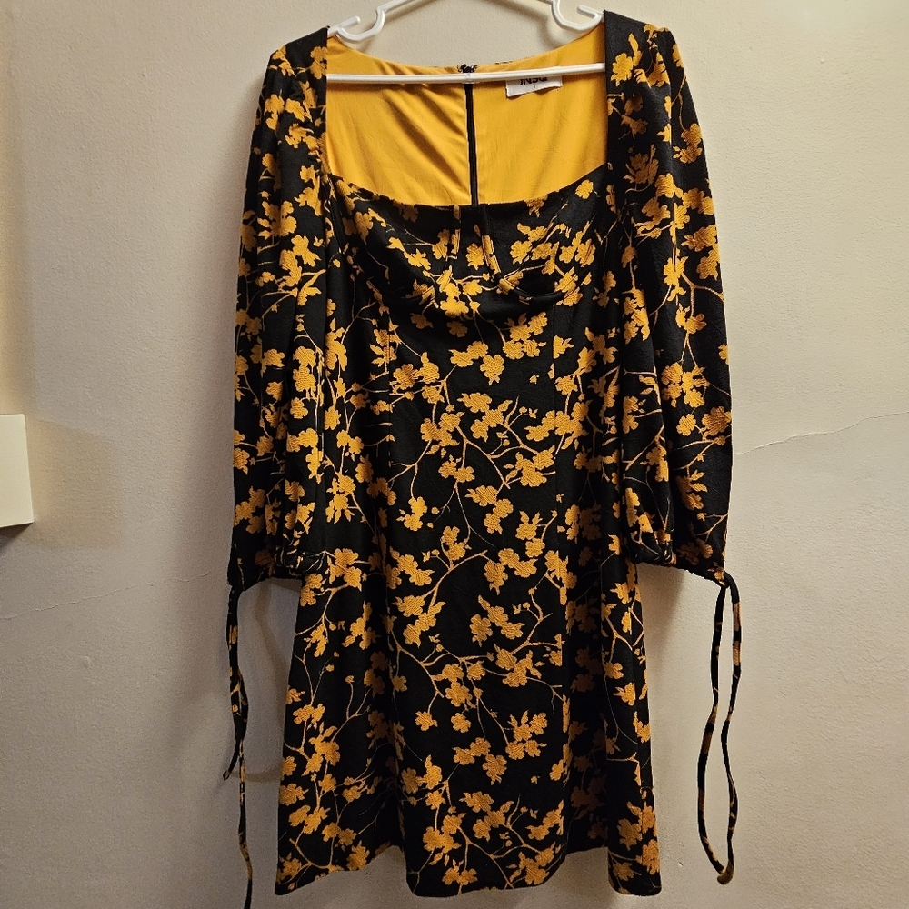 JNSQ Rue Dress - Picture 3 of 14